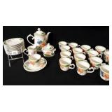 Villeroy & Boch, Amapola Cups, Saucers