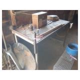 Metal work bench, 53"x25"x32"
