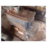 Wood burning stove, 31"x16"x25"