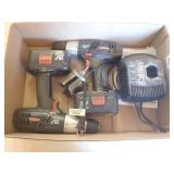 Craftsman 19.2v drill, charger, hole saw set