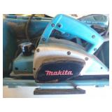 Makita power planer, 3 1/4"