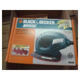 B&D mouse sander, 2 boxes router bits