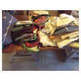 Kitchen Linens, 1 tub