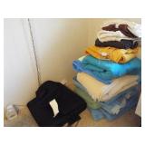 Blankets, Massager, Linens (10+)