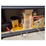 Popcorn Makers, Bowls - 1 shelf