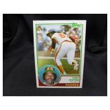 Tony Gwynn Rookie Card 1983 Topps No.482