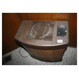 Room humidifier by "Moistair" Powers on