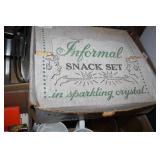 Glass Snack Set-Set of 4 plates w/ cups