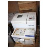 Magic Chef Bread maker and Durabrand Toaster