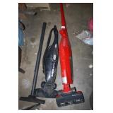 Eureka Min Vacuum-Powers on; Red Vacuum