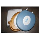 Toilet seats (4); 2 Wooden Elongated; Blue Vinyl