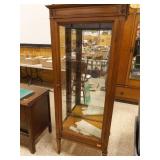 Lighted Glass Display Case with 3 glass shelves Lighted Glass Display Case with 3 glass shelves
