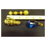 Finials and crystal hanging decoration (blue) Finials and crystal hanging decoration (blue)