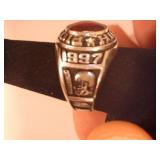 Six (6) assorted rings and jewelry