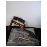 Chipping Hammer with brush, nails & screws
