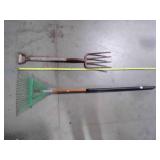 vintage Potato Pitch Fork, Spring Metal Rake