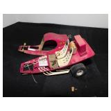 Mothers Pies Wagon plastic model