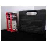 Surebonder Staple Gun, 2 razor scrapers