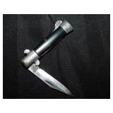 pocket knife made in Japan. Only got 1 side open