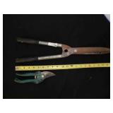 Better Homes bush clippers, hand clippers