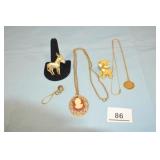 Cameo Necklace, Signet Necklace, Brooches,