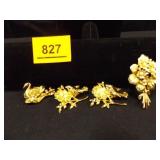 Gold and Pearl / Rhinestone Brooches x 4