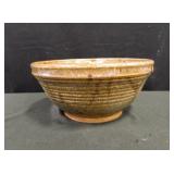 Pottery Bowl; 4½" x 9¾"