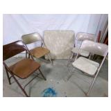 Samsonite padded Card Table- w/4 folding chairs