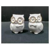 Vintage white ceramic Wise Owl Salt & Pepper