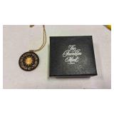 Vintage Franklin Mint Midnight Sun Necklace