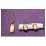 Vintage Shell Cameo Necklace Pendant Gold Tone