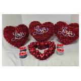 Heart wreath, 3 Love wall hangings, glitter ribbon