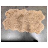 Lambskin rug, 6