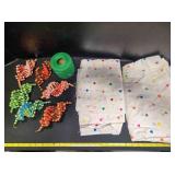 6 plastic helix-shaped wall hangings