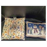 2 throw pillows; flower design, 16"x16"