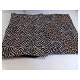 8 Animal Print Place Mats