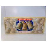 1990 Jefferson Mint Magic of Christmas Ceramic