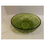 Vintage Anchor Hocking Green Glass Bowl