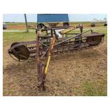 John Deere 896 Side Delivery Hake Rake