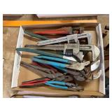 Pipe Wrenches, Pliers (1 box)