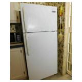 Frigidaire Refrigerator/Freezer, white