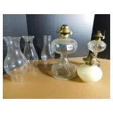 Oil Lamps (3), Chimneys (3)