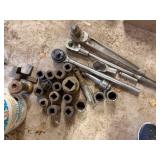 Ratchets (3), 3/4" Drive, 1" Drive Sockets