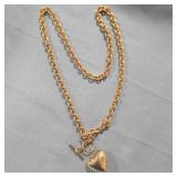 Gold tone Heavy Chain w/hammered look heart