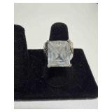 925 vintage ring with large clear stone