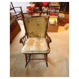 ROCKING CHAIR