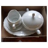 CASSEROLE DISH, GRAVY SERVER, MORE