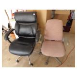 2 - OFFICE CHAIRS
