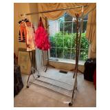 CLOTHES RACK W/ WHEELS