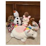 STUFFED ANIMALS - SEE PICS